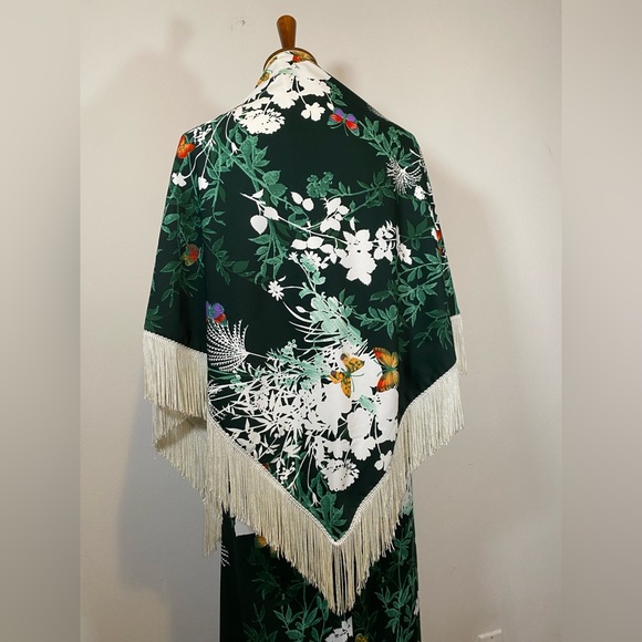 70s VTG Butterfly Maxi Dress and Fringe Shawl - Picture 17 of 17